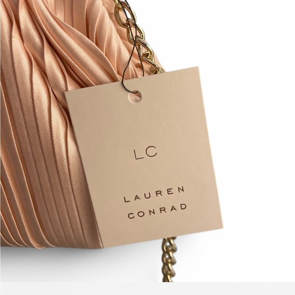 LC Lauren Conrad Molly Ruched Clutch - Blush Pleated NWT - Picture 4 of 5